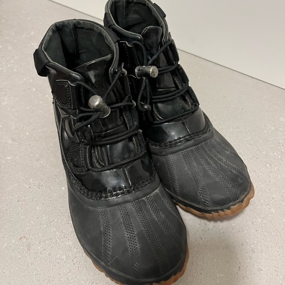 Sorel Shoes Sorel Womens Out N About Glow Waterproof Winter Boot Size 7 Black Poshmark